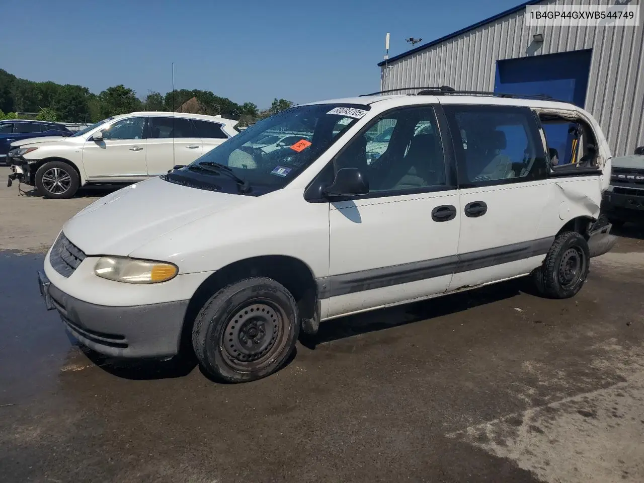 1998 Dodge Grand Caravan Se VIN: 1B4GP44GXWB544749 Lot: 60093705