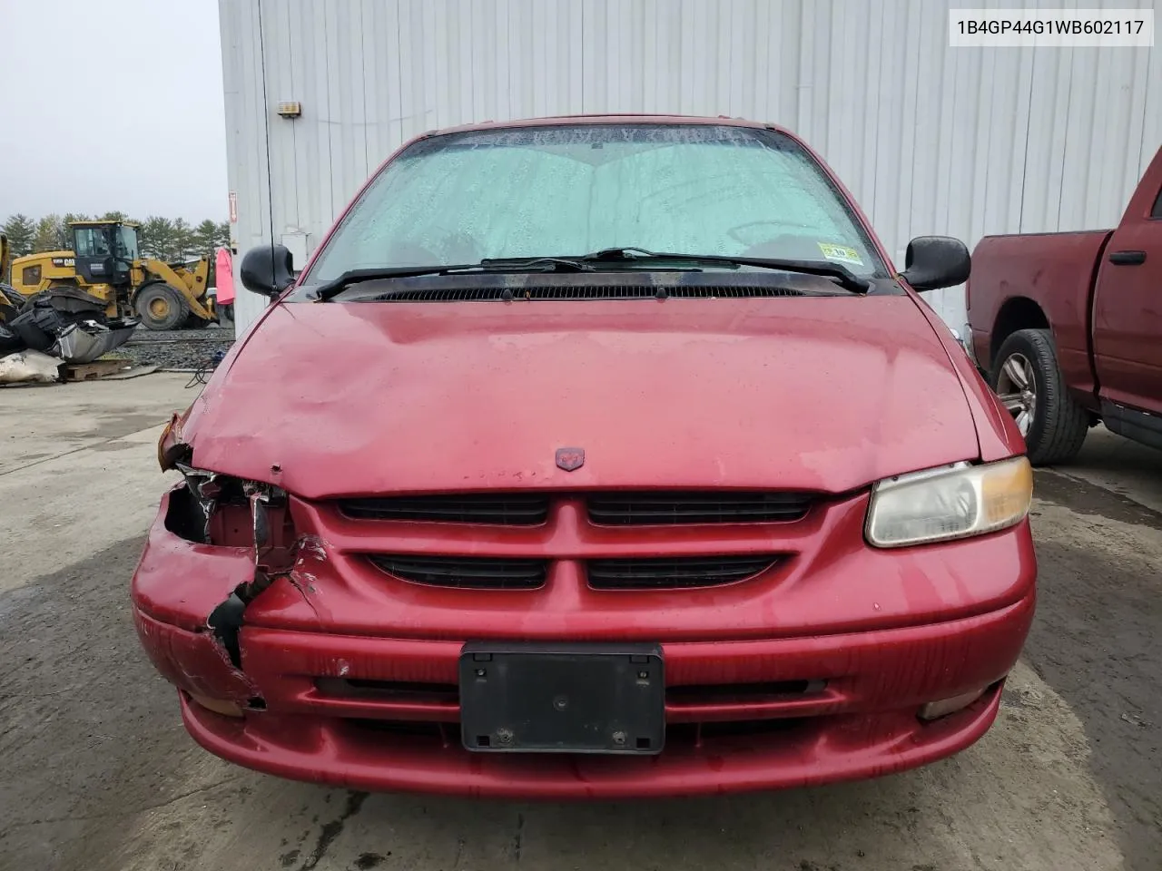 1998 Dodge Grand Caravan Se VIN: 1B4GP44G1WB602117 Lot: 70676553