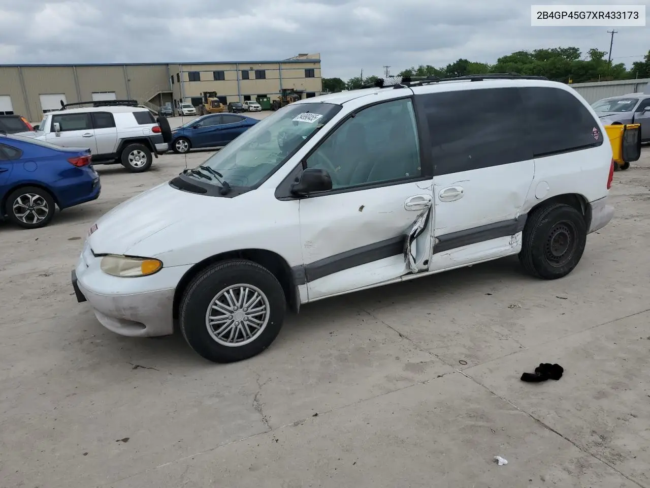 1999 Dodge Caravan Se VIN: 2B4GP45G7XR433173 Lot: 54990455