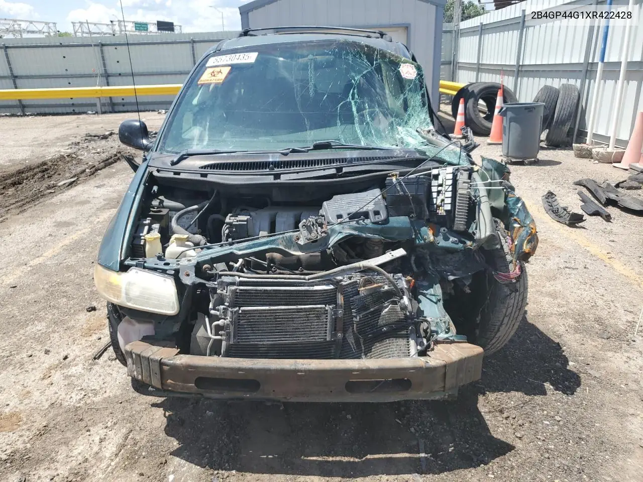1999 Dodge Grand Caravan Se VIN: 2B4GP44G1XR422428 Lot: 55730435