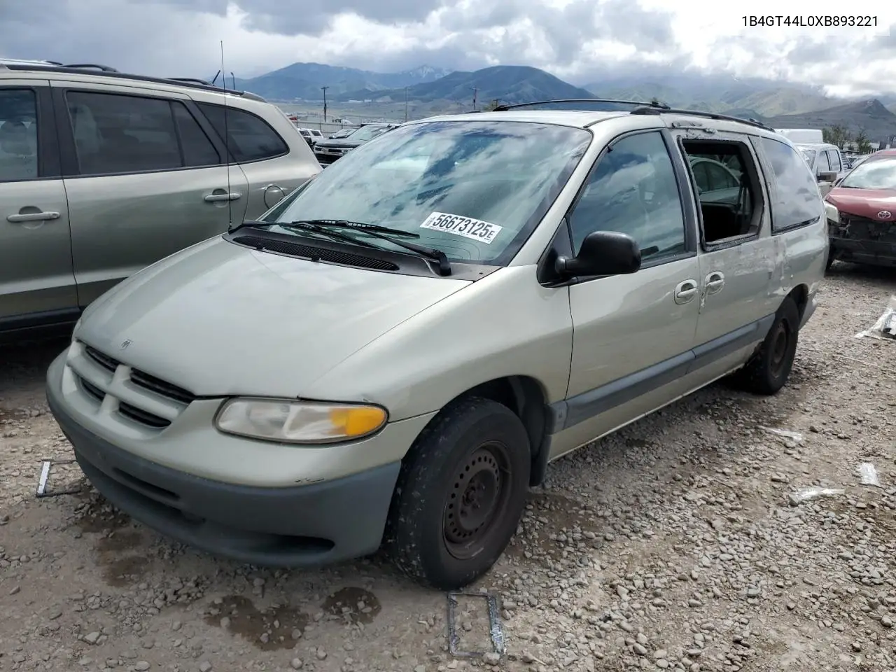 1999 Dodge Grand Caravan Se VIN: 1B4GT44L0XB893221 Lot: 56673125