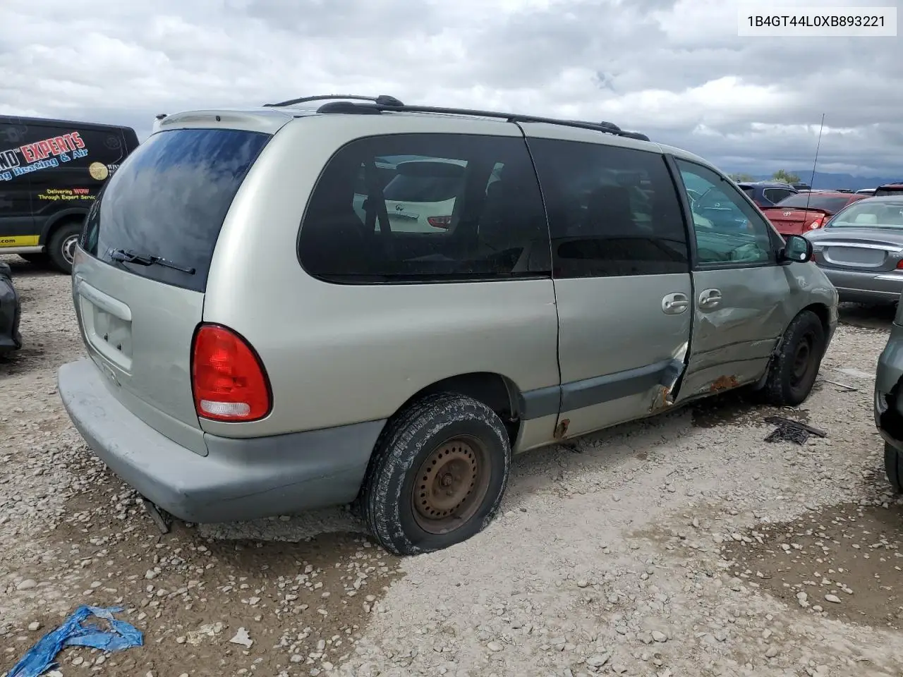1999 Dodge Grand Caravan Se VIN: 1B4GT44L0XB893221 Lot: 56673125