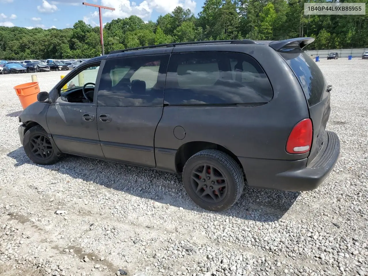 1999 Dodge Grand Caravan Se VIN: 1B4GP44L9XB85955 Lot: 57126105