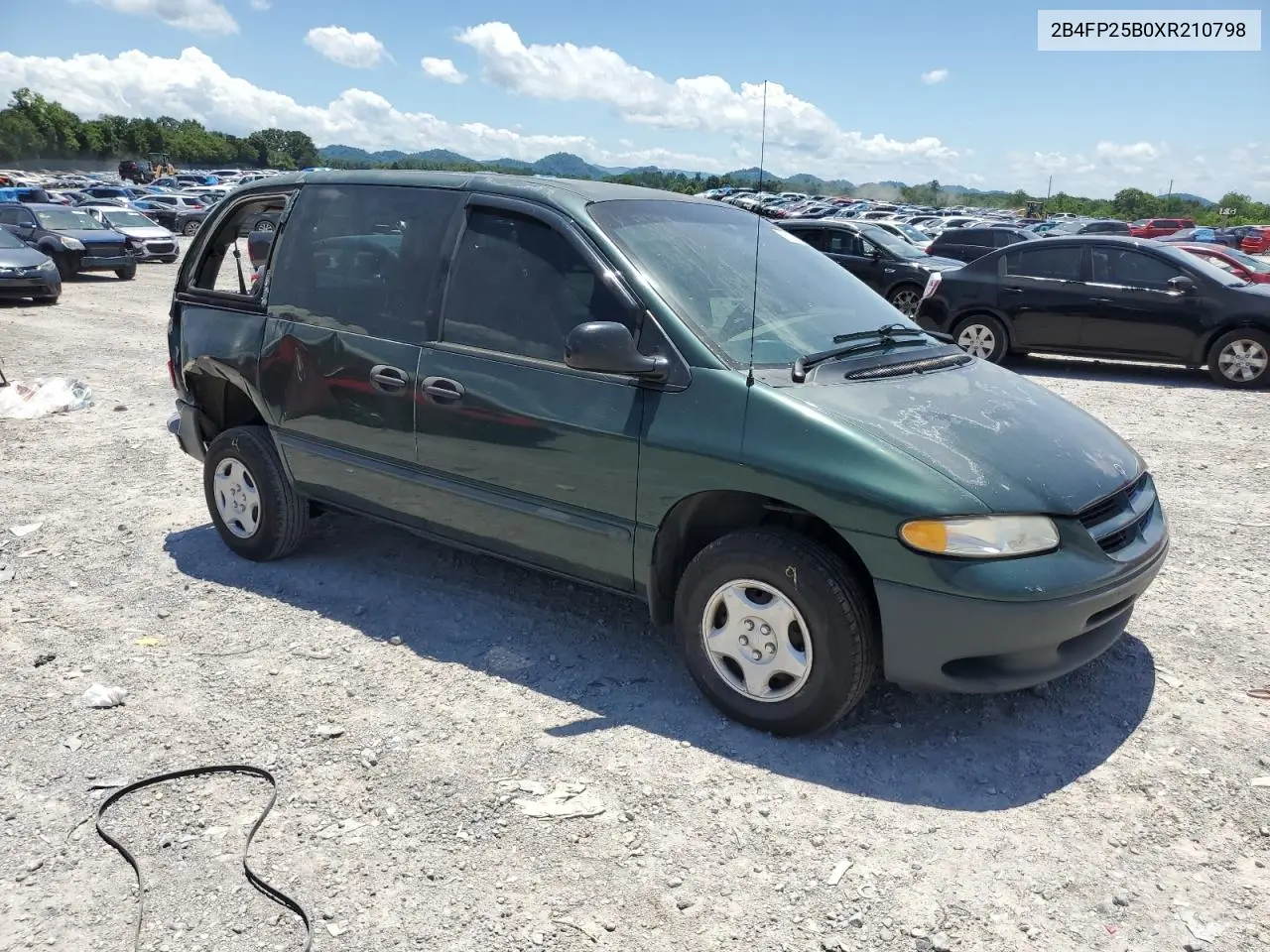 1999 Dodge Caravan VIN: 2B4FP25B0XR210798 Lot: 61211775