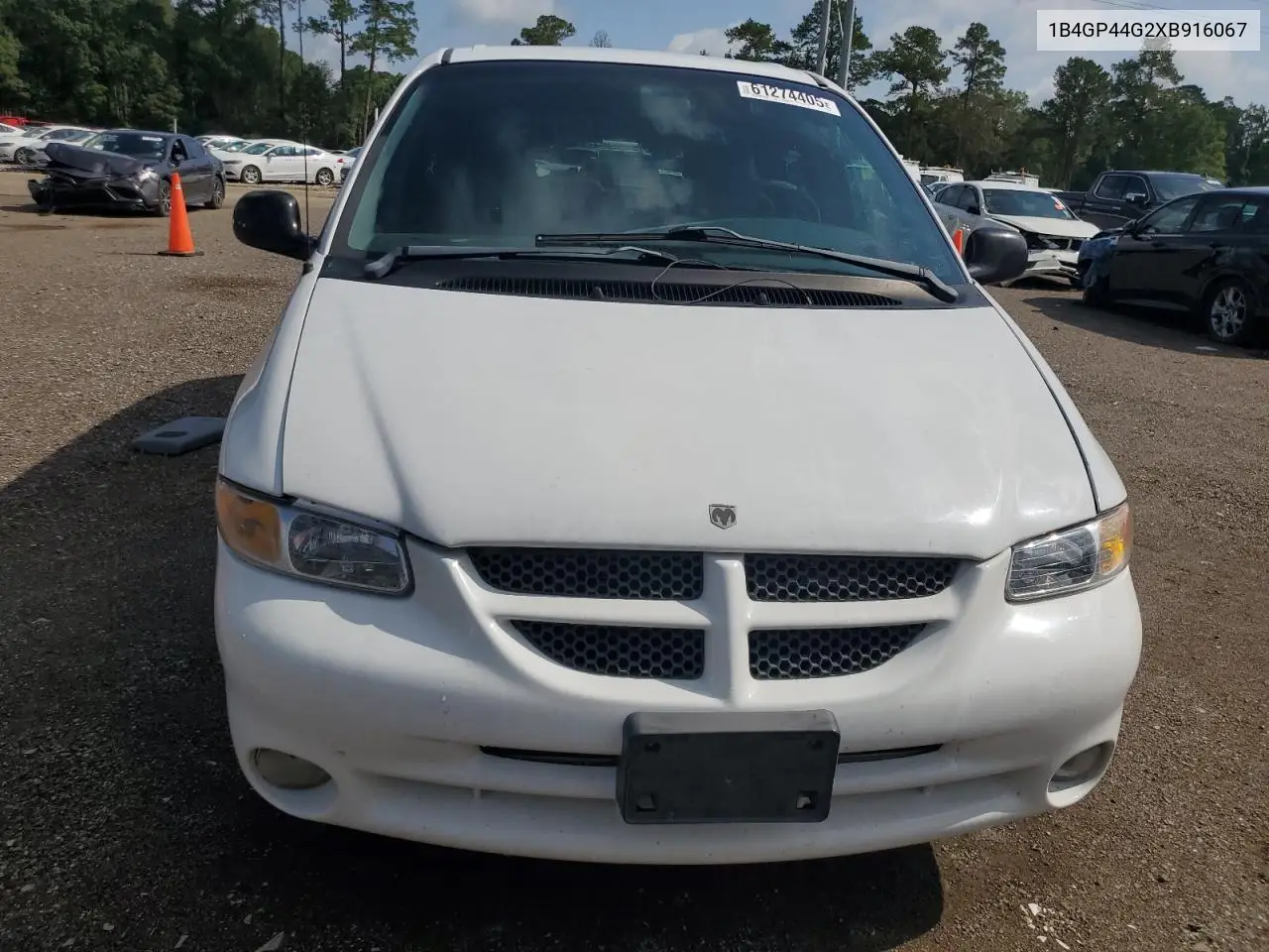 1999 Dodge Grand Caravan Se VIN: 1B4GP44G2XB916067 Lot: 61274405