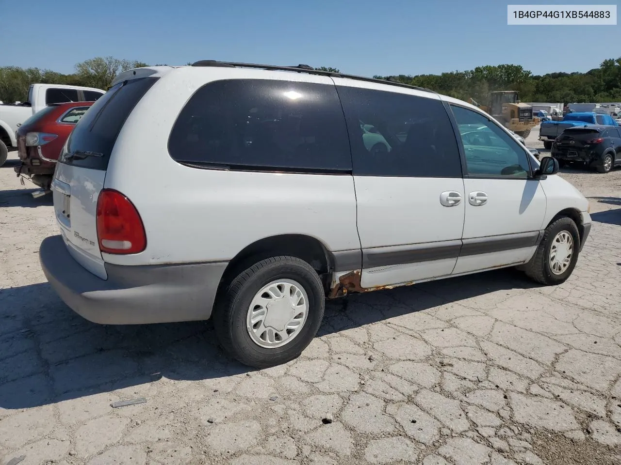 1999 Dodge Grand Caravan Se VIN: 1B4GP44G1XB544883 Lot: 70753774