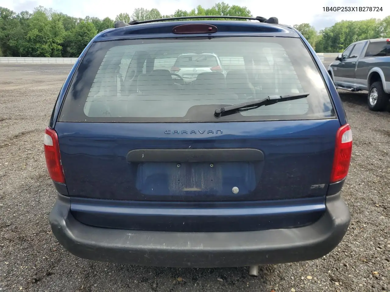 2001 Dodge Caravan Se VIN: 1B4GP253X1B278724 Lot: 56386365