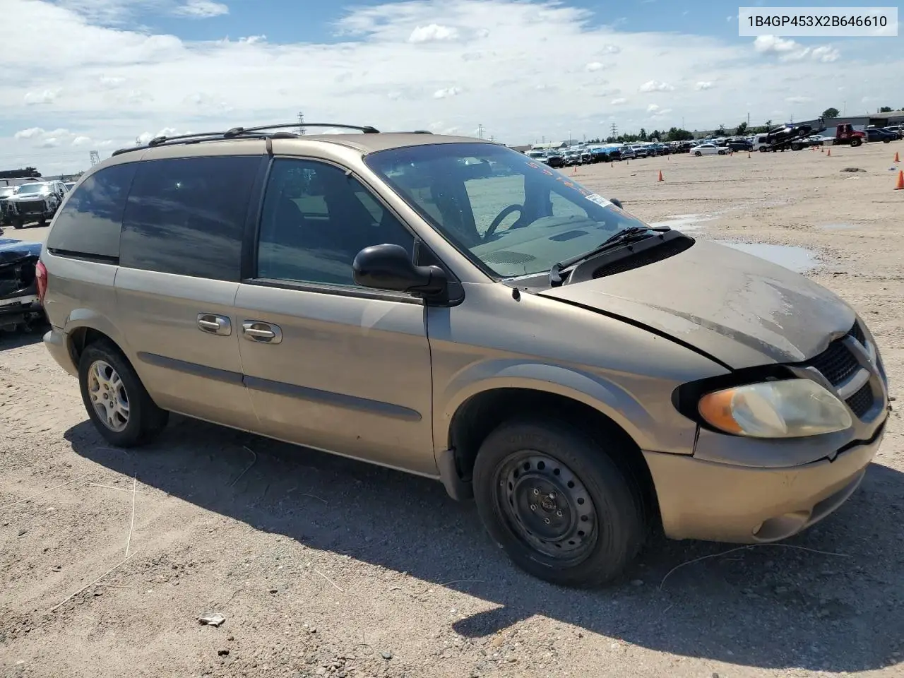 2002 Dodge Caravan Sport VIN: 1B4GP453X2B646610 Lot: 56537165