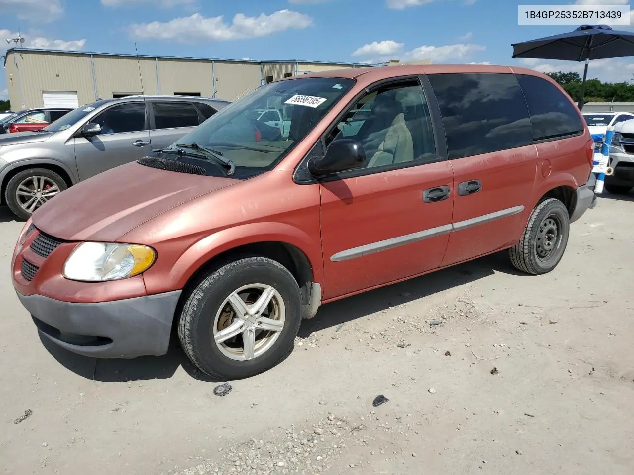 2002 Dodge Caravan Se VIN: 1B4GP25352B713439 Lot: 56696195