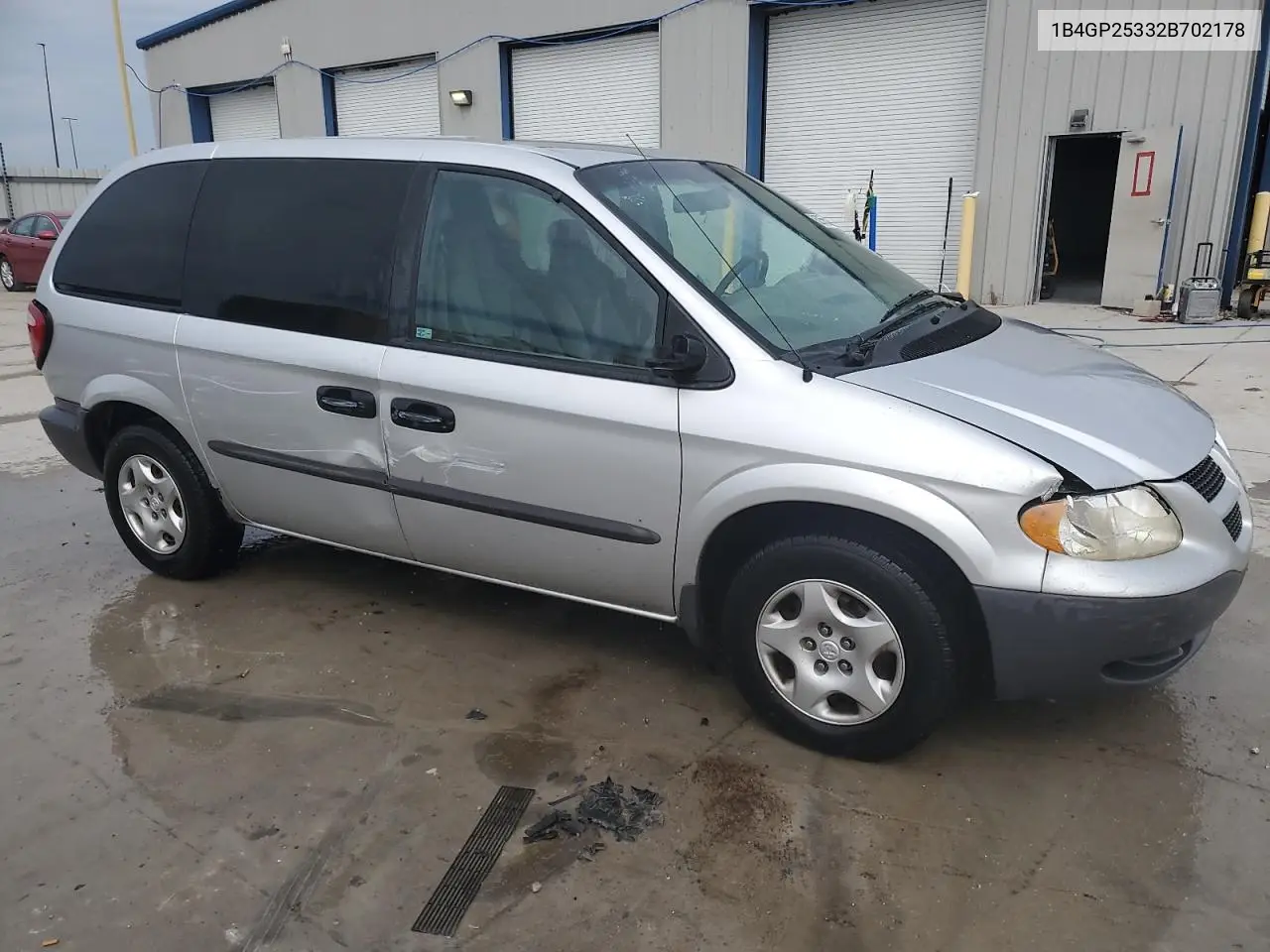 2002 Dodge Caravan Se VIN: 1B4GP25332B702178 Lot: 62665425