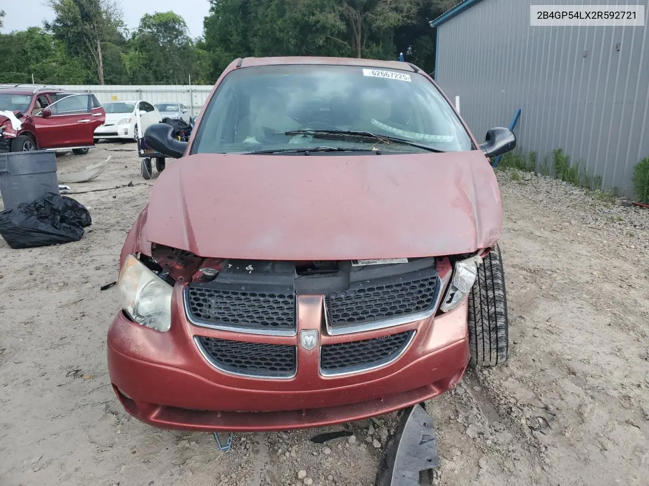 2002 Dodge Grand Caravan Es VIN: 2B4GP54LX2R592721 Lot: 62667225