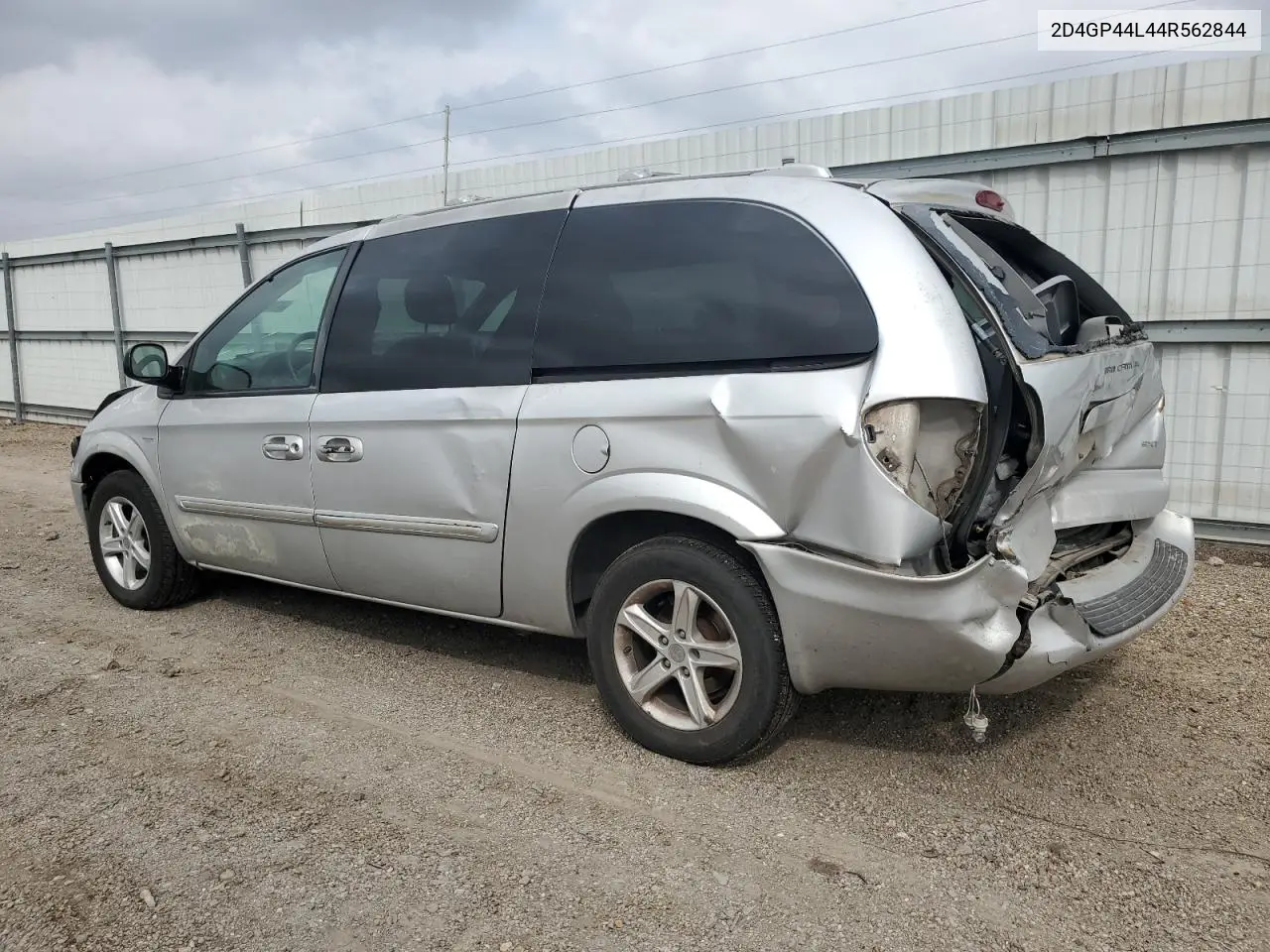 2004 Dodge Grand Caravan Sxt VIN: 2D4GP44L44R562844 Lot: 47646035