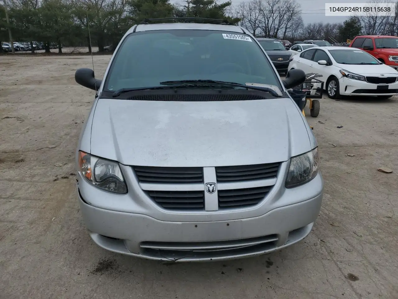 2005 Dodge Grand Caravan Se VIN: 1D4GP24R15B115638 Lot: 43551505