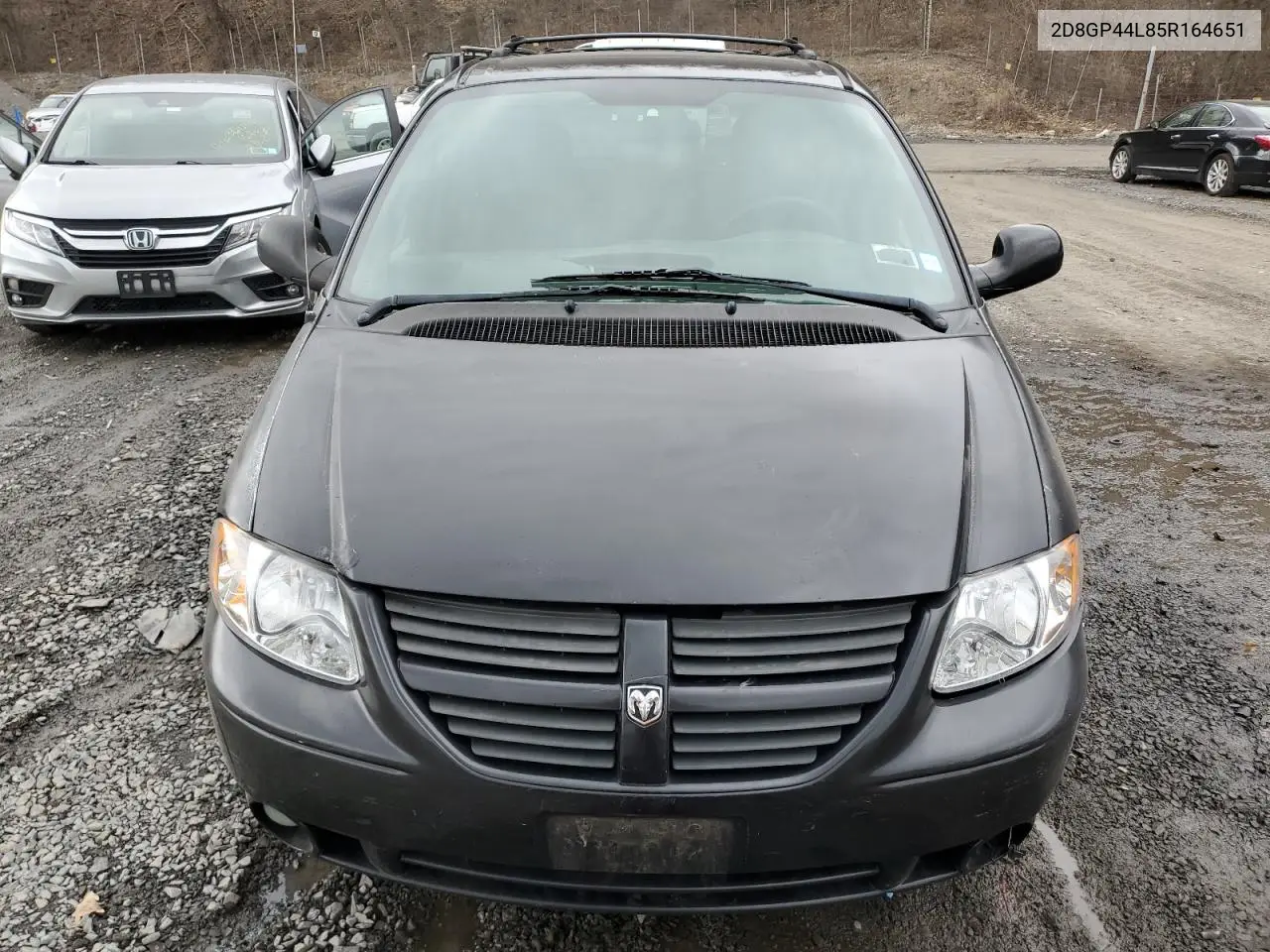 2005 Dodge Grand Caravan Sxt VIN: 2D8GP44L85R164651 Lot: 49393115