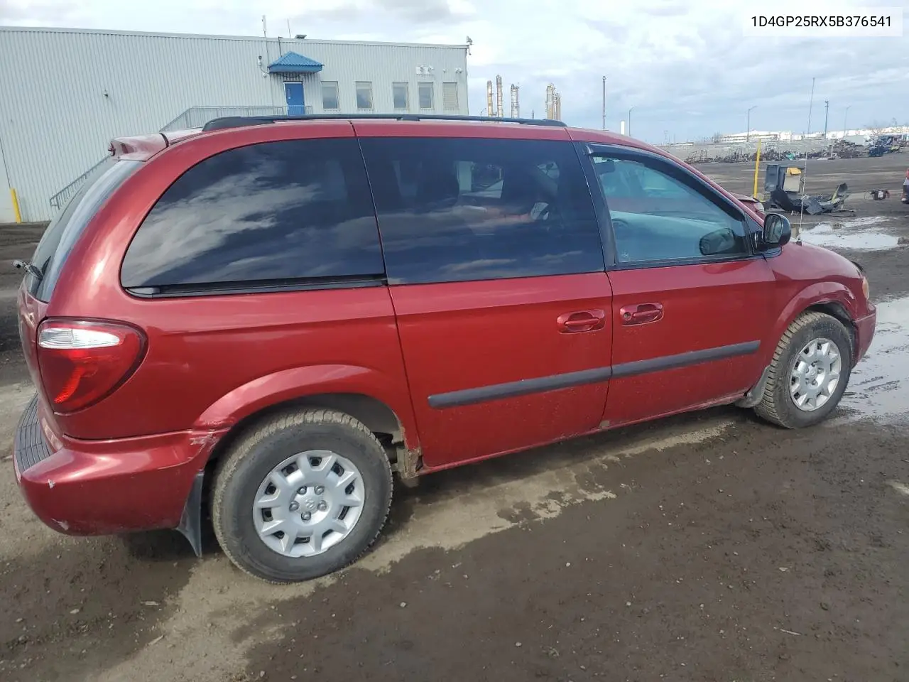 2005 Dodge Caravan Se VIN: 1D4GP25RX5B376541 Lot: 55258265