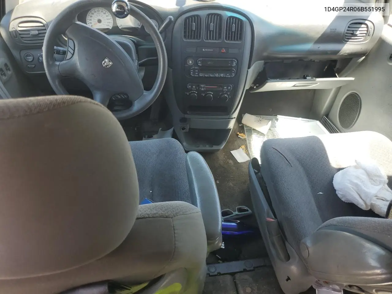 2006 Dodge Grand Caravan Se VIN: 1D4GP24R06B551995 Lot: 61457435