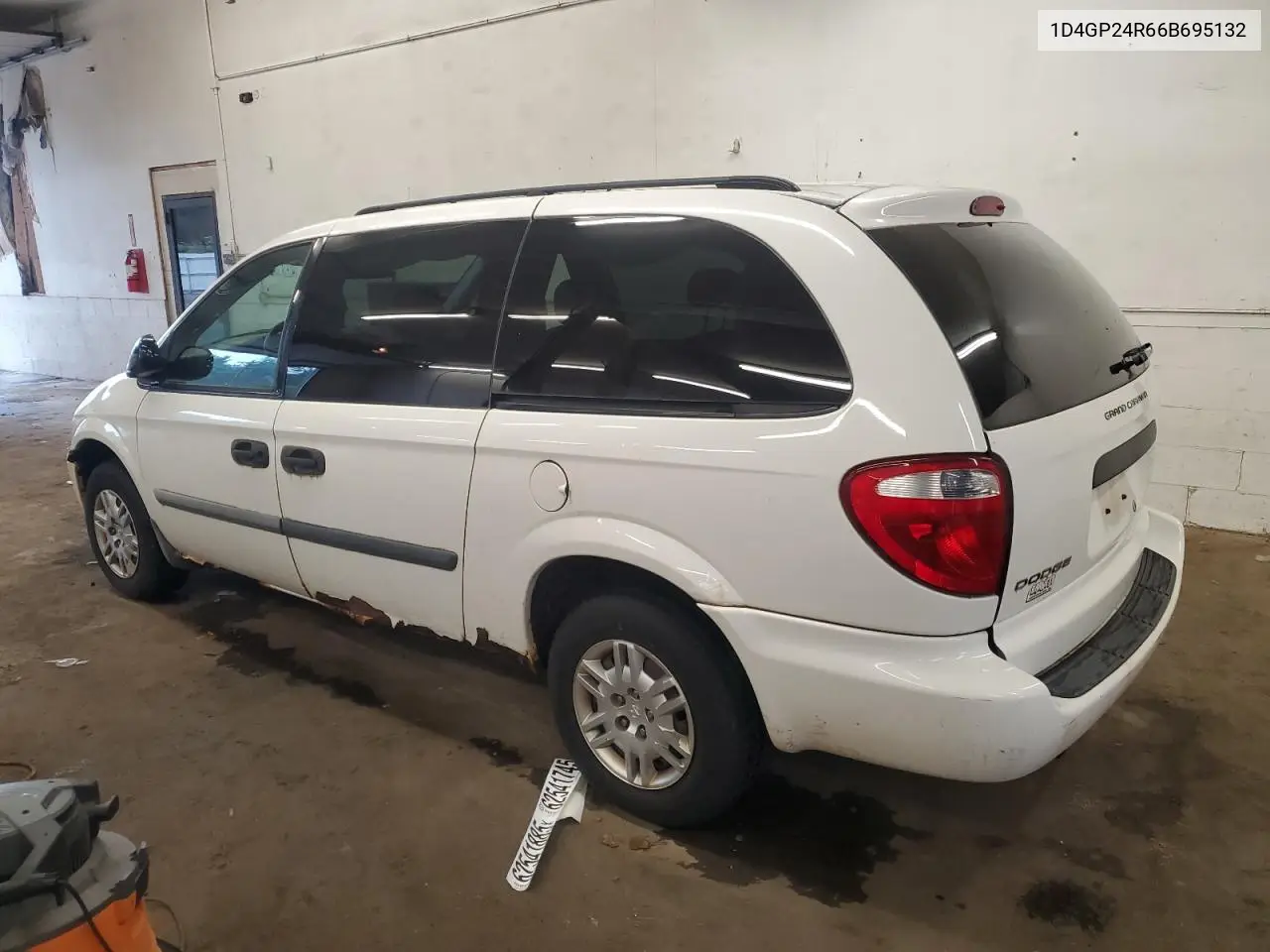 2006 Dodge Grand Caravan Se VIN: 1D4GP24R66B695132 Lot: 62541885