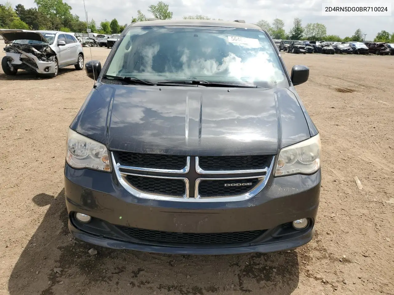 2011 Dodge Grand Caravan Crew VIN: 2D4RN5DG0BR710024 Lot: 56481175