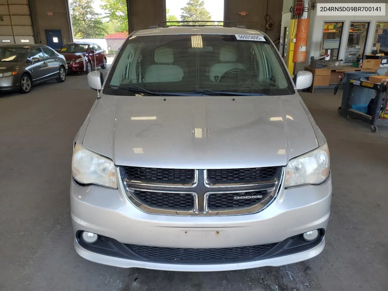 2011 Dodge Grand Caravan Crew VIN: 2D4RN5DG9BR700141 Lot: 56925095
