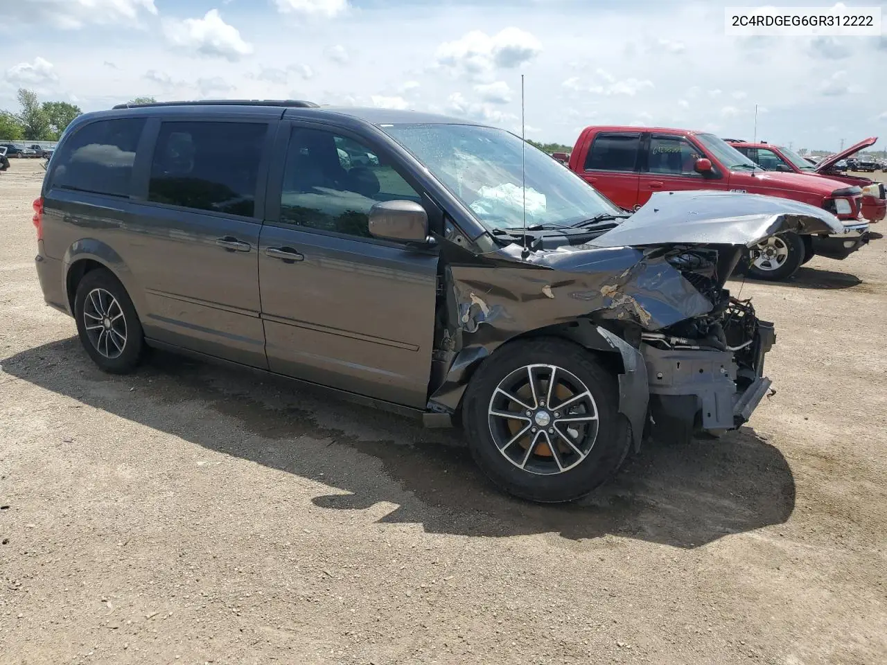2016 Dodge Grand Caravan R/T VIN: 2C4RDGEG6GR312222 Lot: 61672405