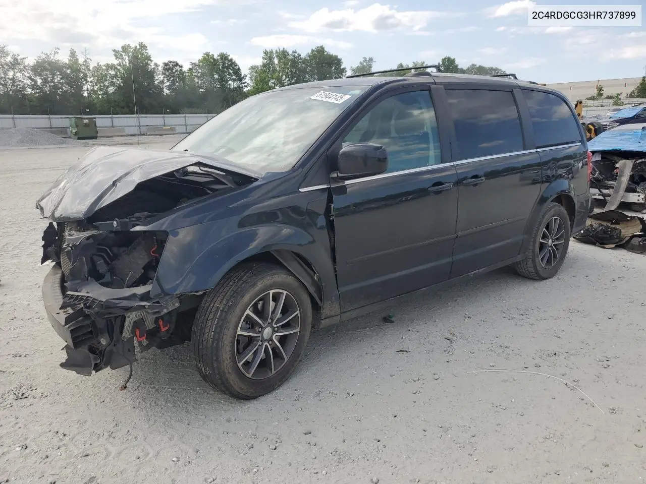 2017 Dodge Grand Caravan Sxt VIN: 2C4RDGCG3HR737899 Lot: 61944145