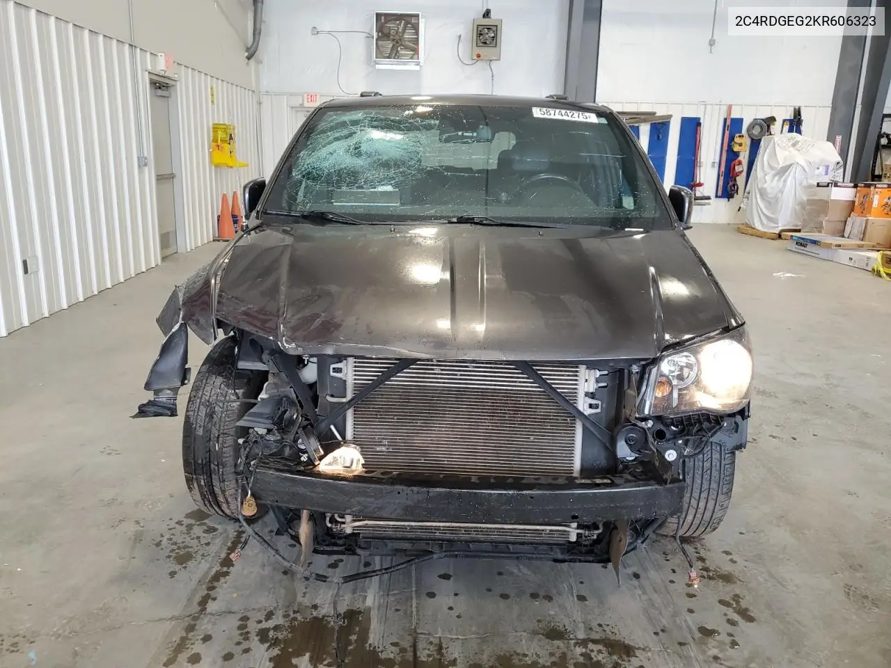 2019 Dodge Grand Caravan Gt VIN: 2C4RDGEG2KR606323 Lot: 58744275