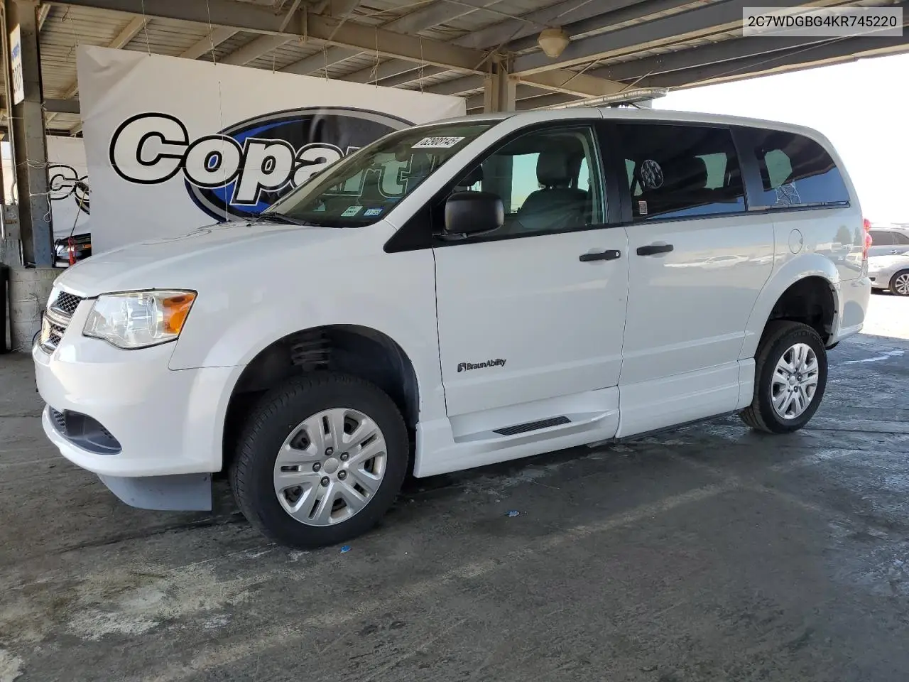 2019 Dodge Grand Caravan Se VIN: 2C7WDGBG4KR745220 Lot: 62908145