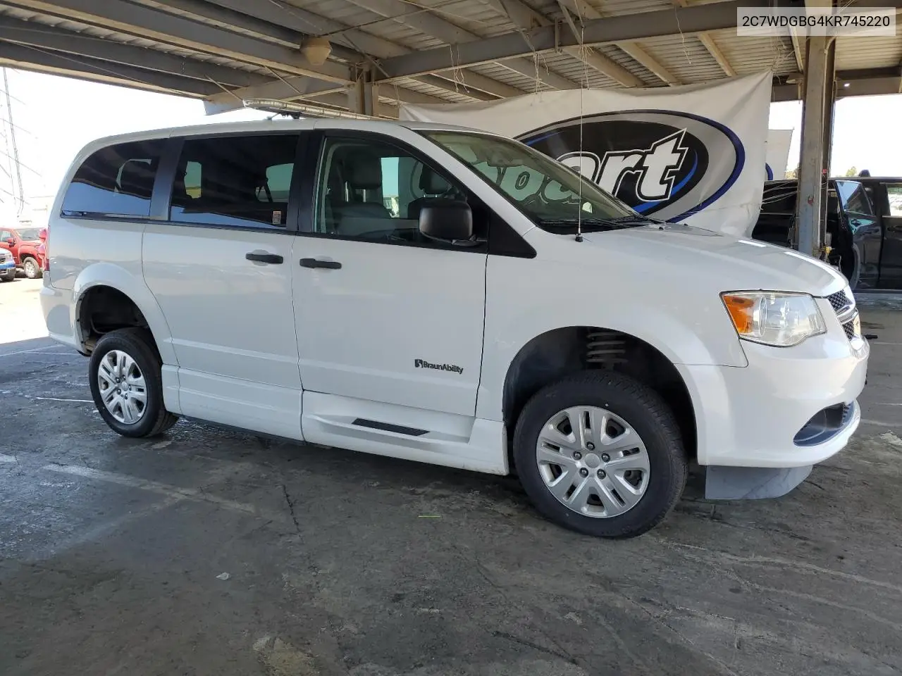 2019 Dodge Grand Caravan Se VIN: 2C7WDGBG4KR745220 Lot: 62908145