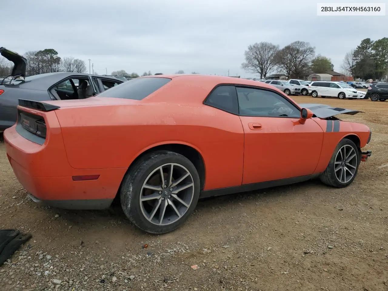 2009 Dodge Challenger R/T VIN: 2B3LJ54TX9H563160 Lot: 48863065
