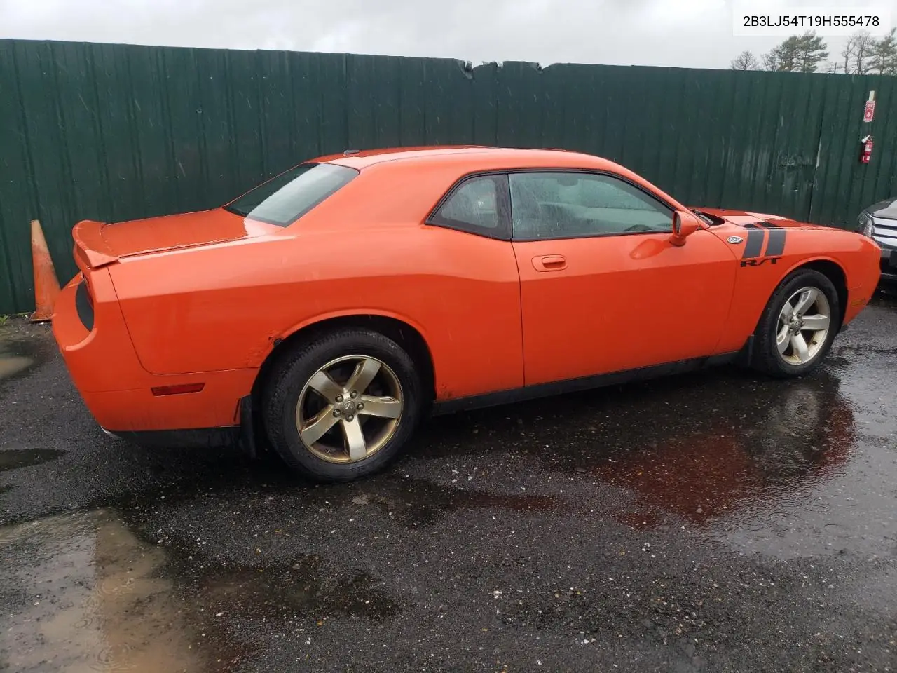 2009 Dodge Challenger R/T VIN: 2B3LJ54T19H555478 Lot: 54762625