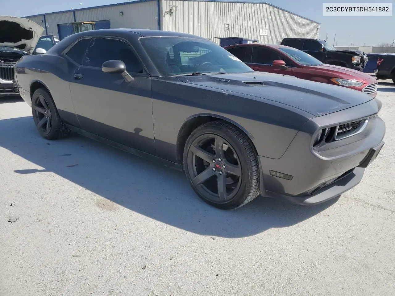 2013 Dodge Challenger R/T VIN: 2C3CDYBT5DH541882 Lot: 49187415