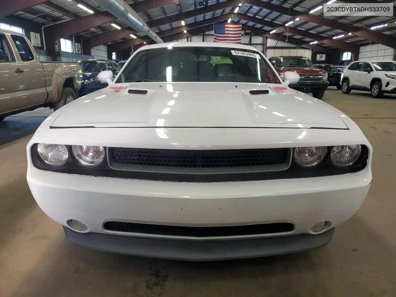 2013 Dodge Challenger R/T VIN: 2C3CDYBT6DH533709 Lot: 62383005