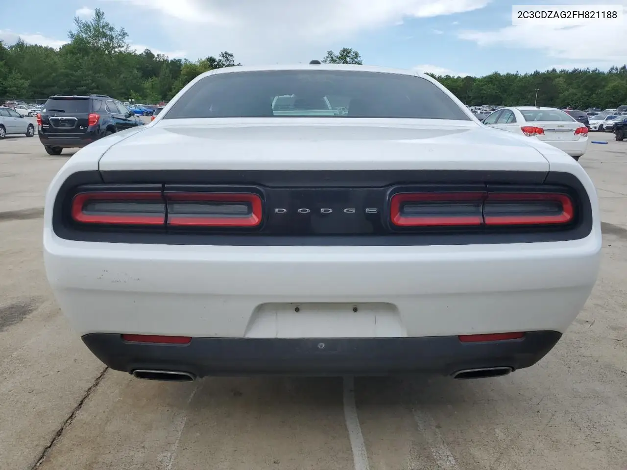 2015 Dodge Challenger Sxt VIN: 2C3CDZAG2FH821188 Lot: 56646255