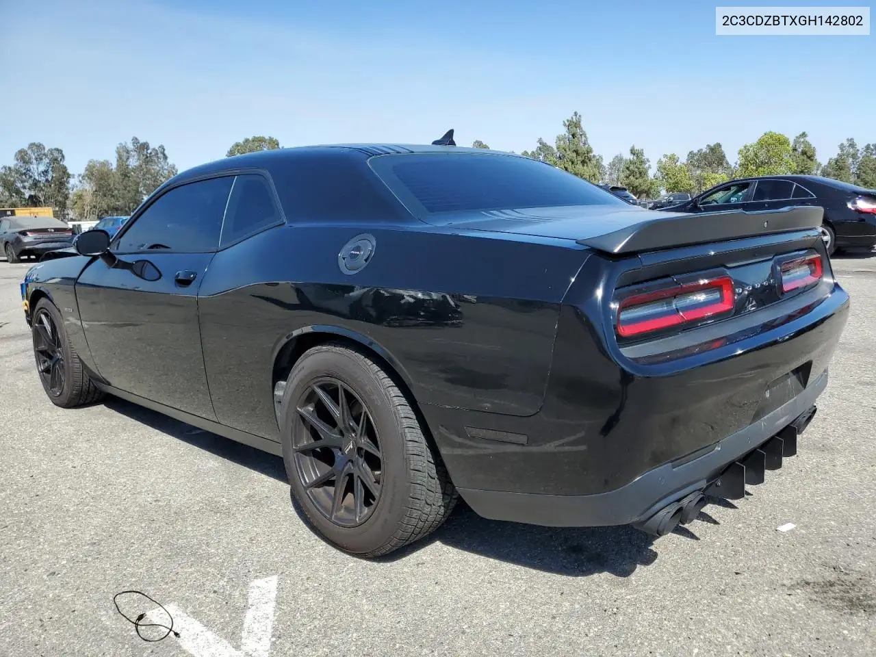 2016 Dodge Challenger R/T VIN: 2C3CDZBTXGH142802 Lot: 63197295