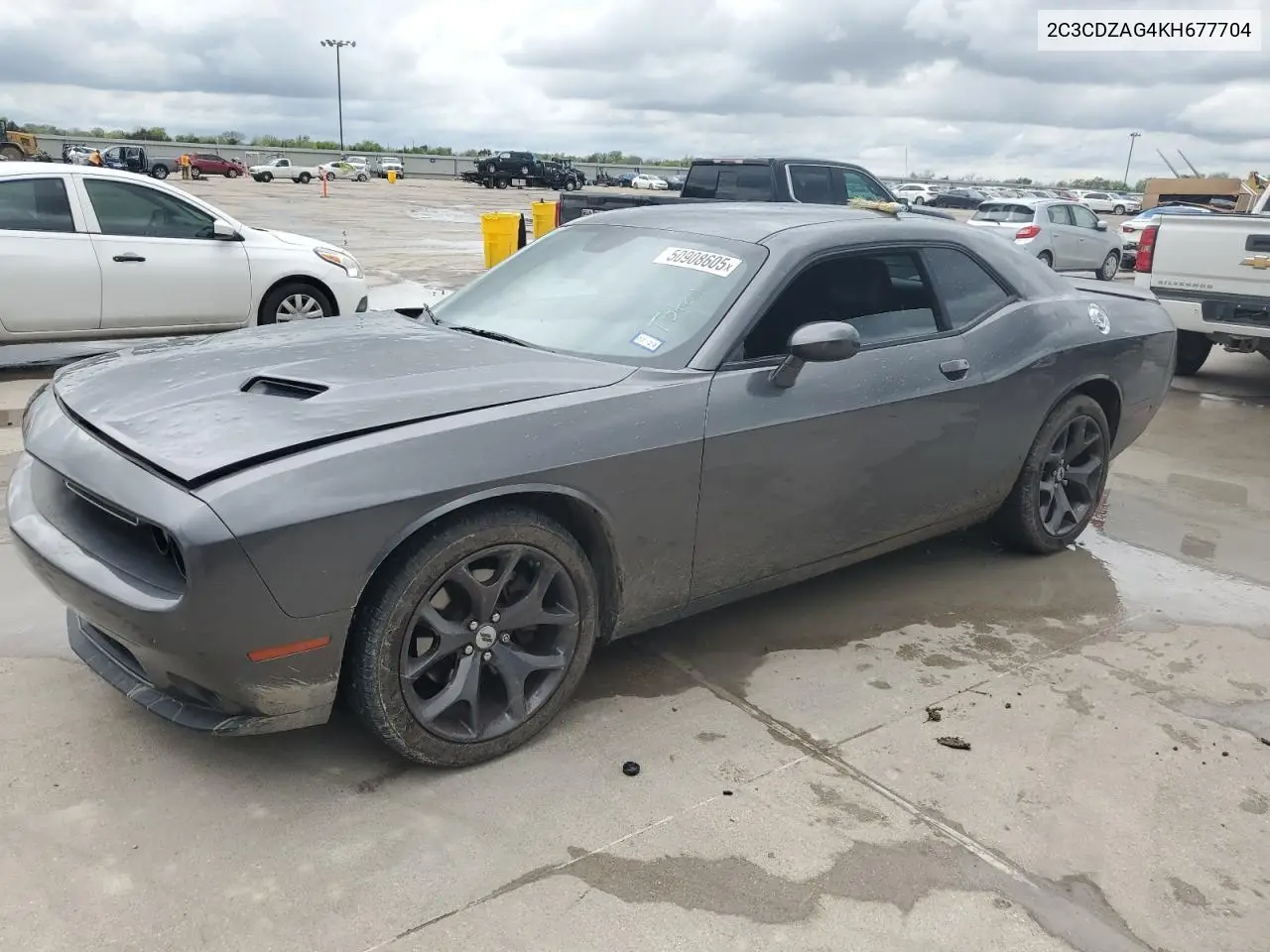 2019 Dodge Challenger Sxt VIN: 2C3CDZAG4KH677704 Lot: 50908605