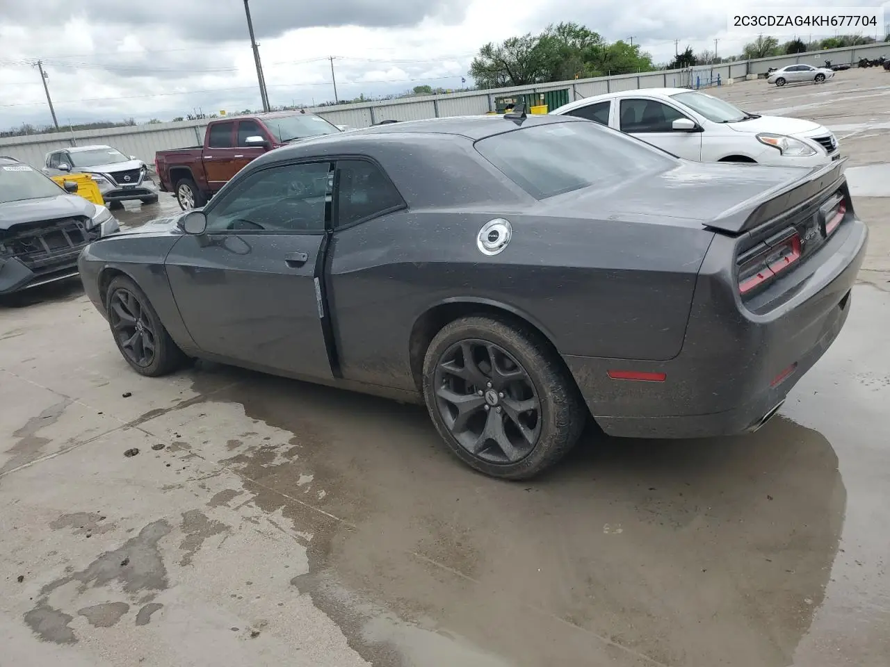 2019 Dodge Challenger Sxt VIN: 2C3CDZAG4KH677704 Lot: 50908605