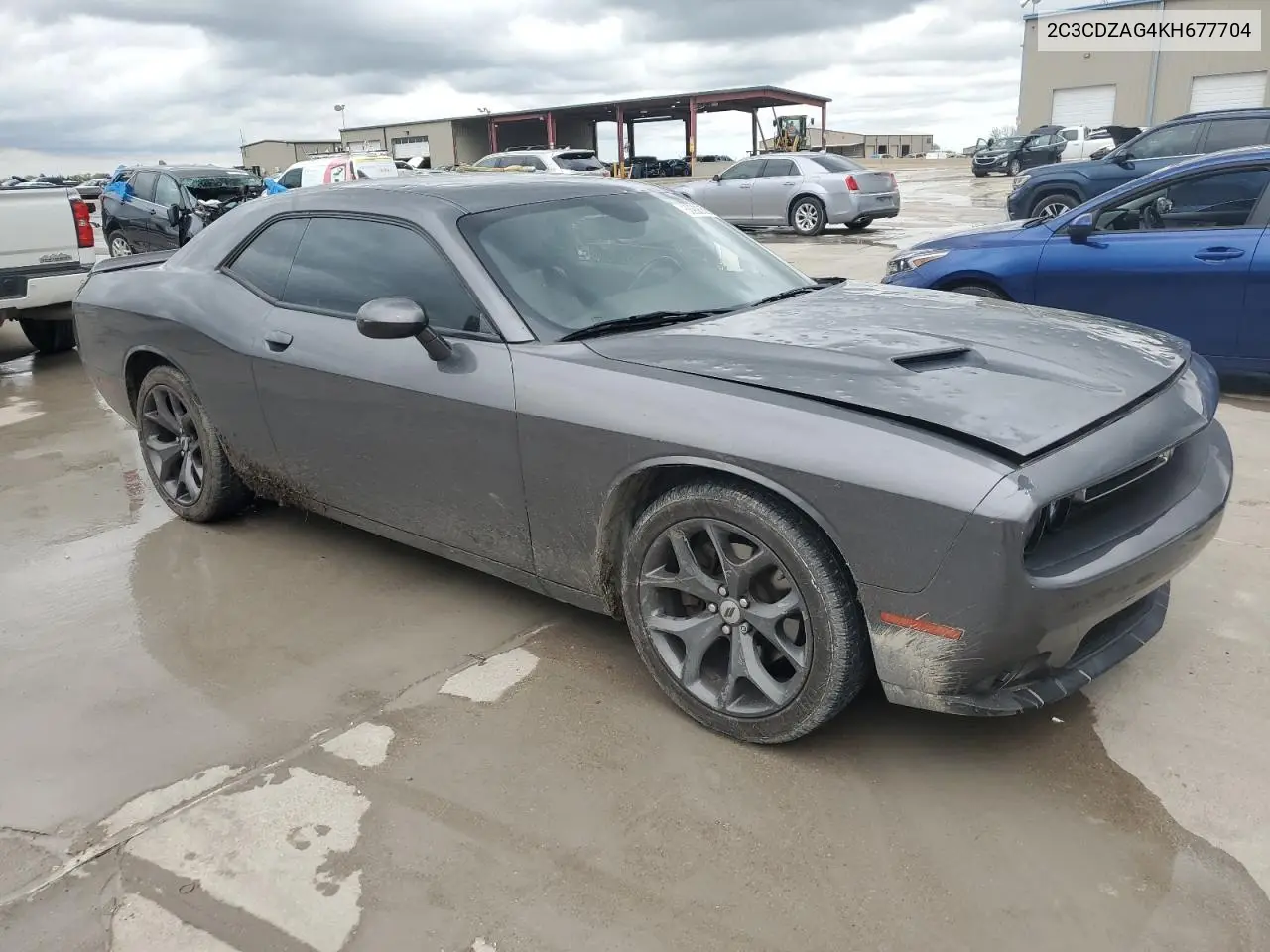 2019 Dodge Challenger Sxt VIN: 2C3CDZAG4KH677704 Lot: 50908605