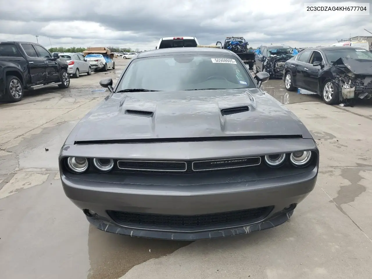 2019 Dodge Challenger Sxt VIN: 2C3CDZAG4KH677704 Lot: 50908605