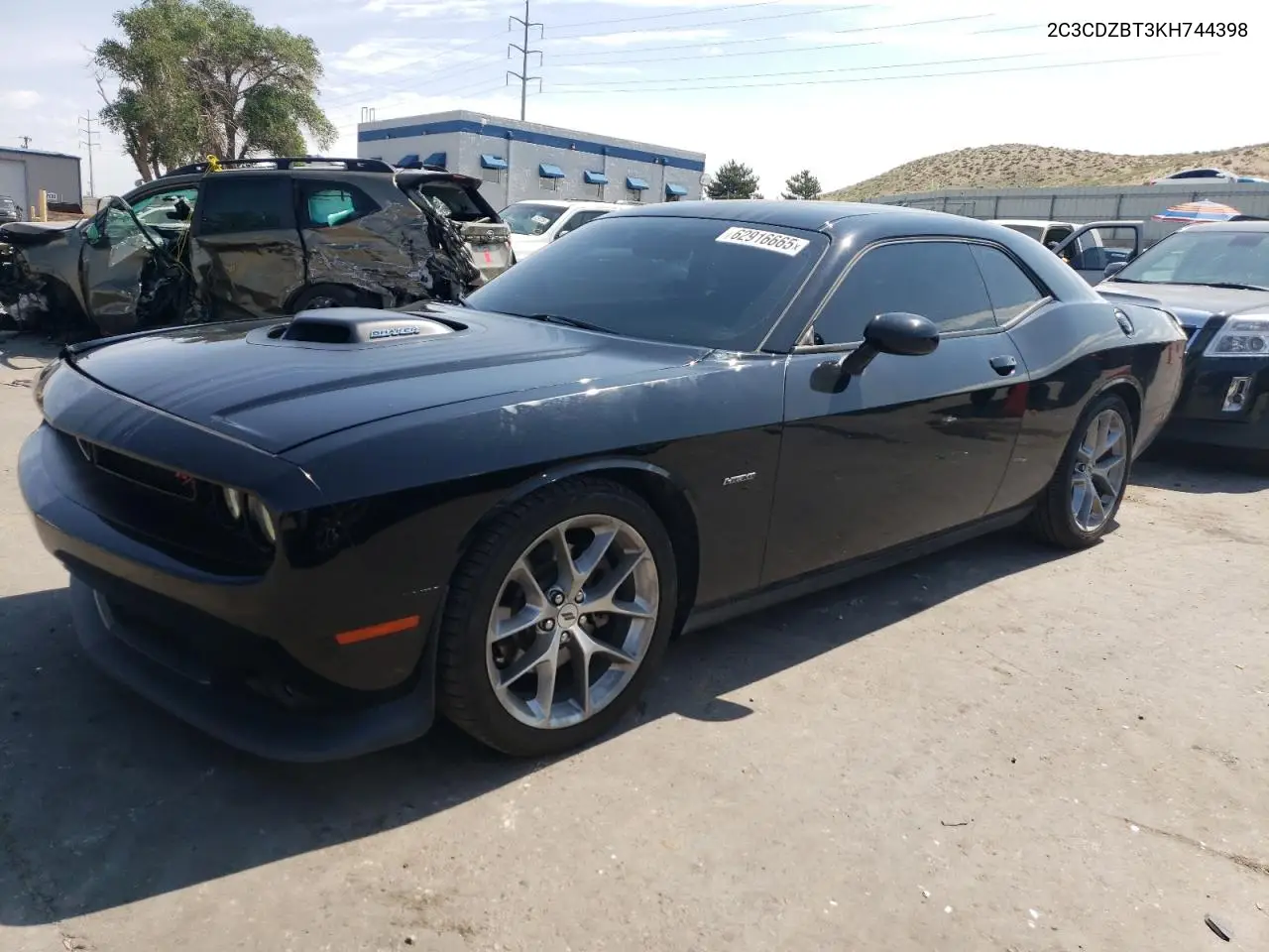 2019 Dodge Challenger R/T VIN: 2C3CDZBT3KH744398 Lot: 62916665