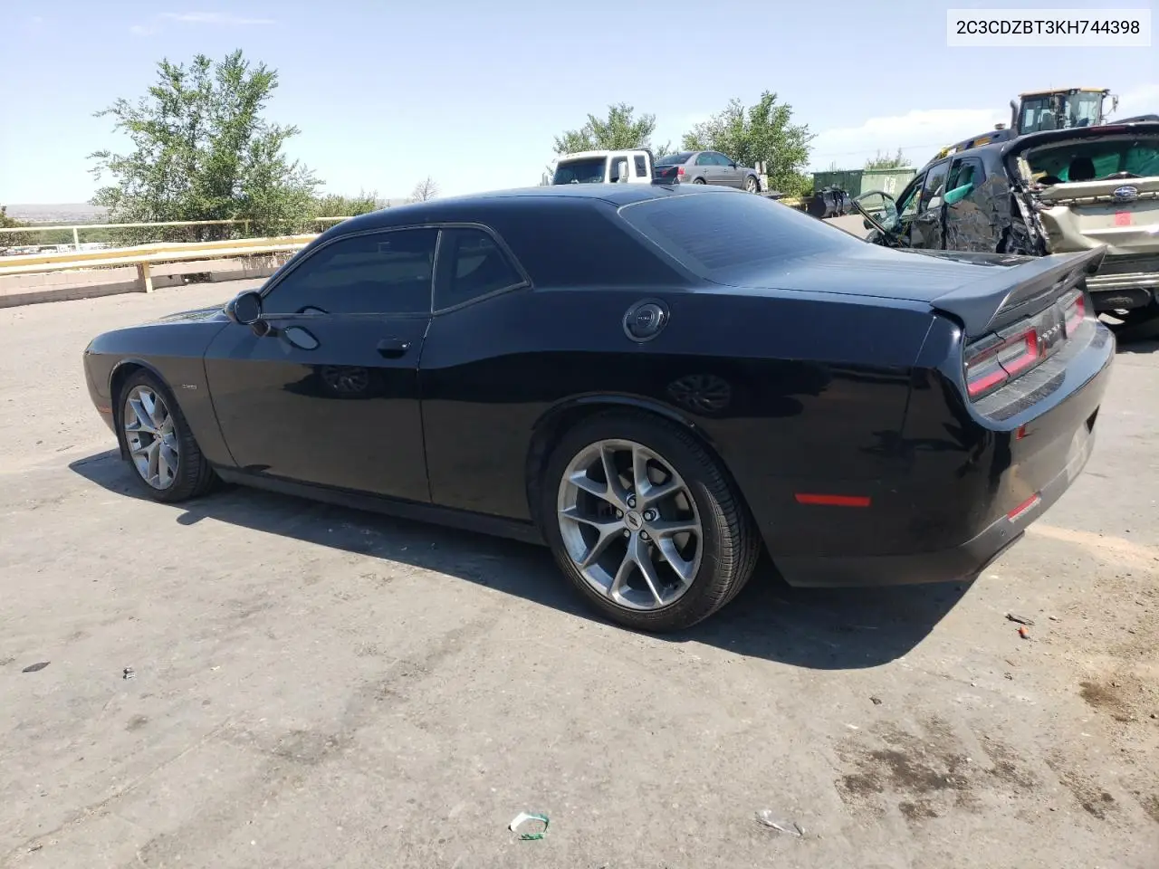 2019 Dodge Challenger R/T VIN: 2C3CDZBT3KH744398 Lot: 62916665