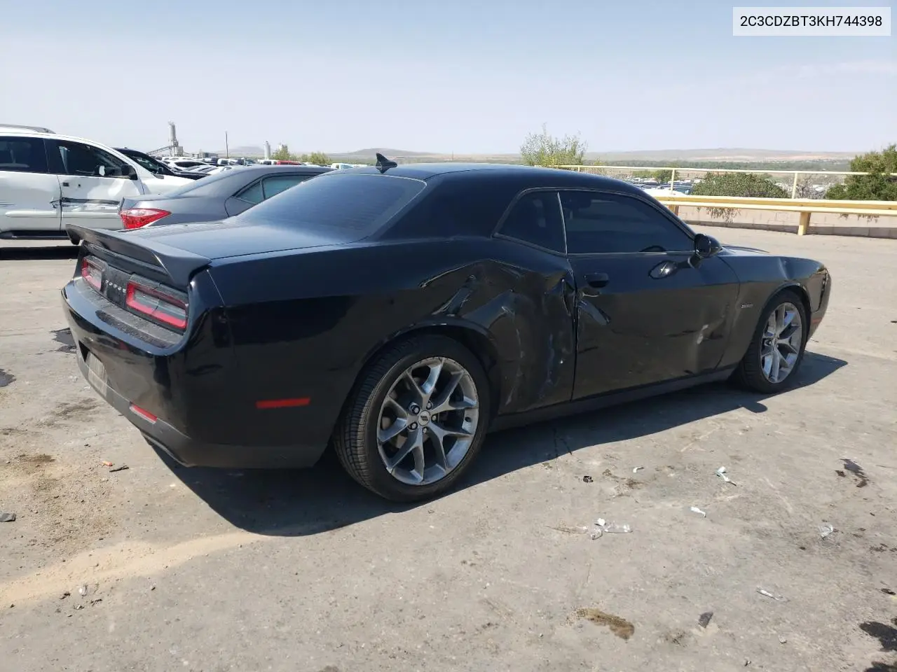 2019 Dodge Challenger R/T VIN: 2C3CDZBT3KH744398 Lot: 62916665