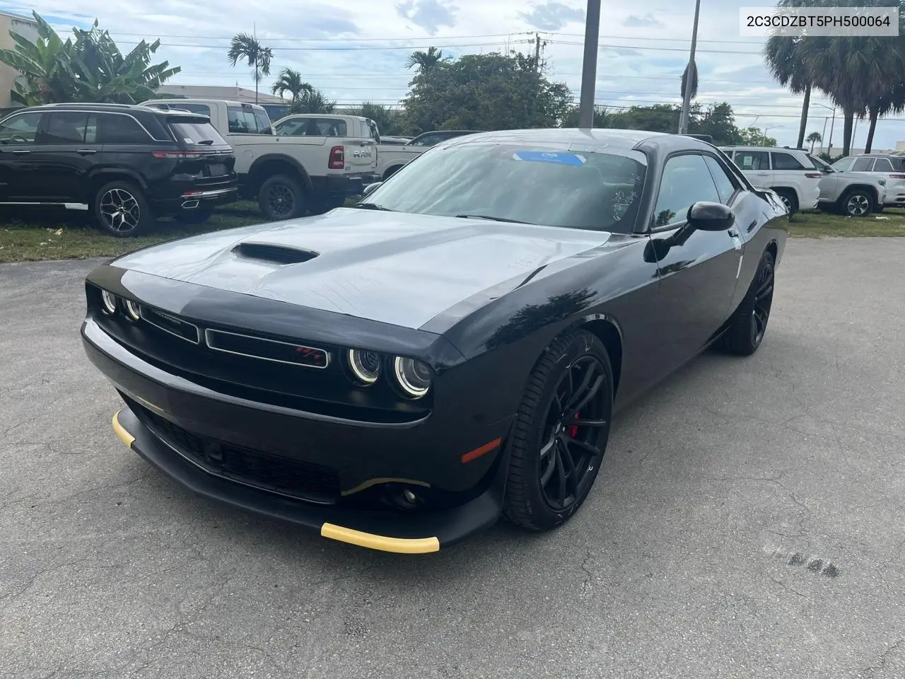 2023 Dodge Challenger R/T VIN: 2C3CDZBT5PH500064 Lot: 63097655