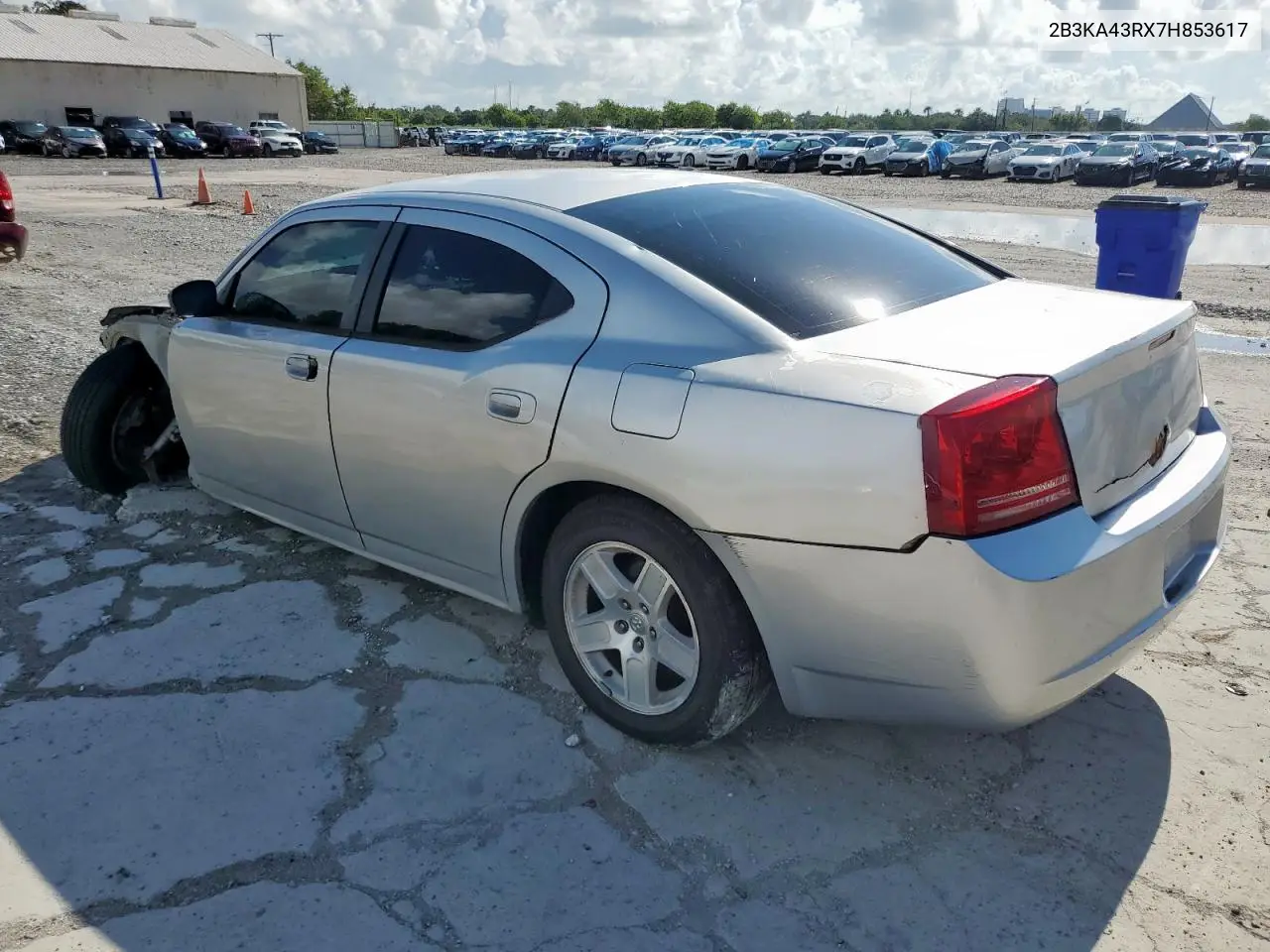 2007 Dodge Charger Se VIN: 2B3KA43RX7H853617 Lot: 61347705