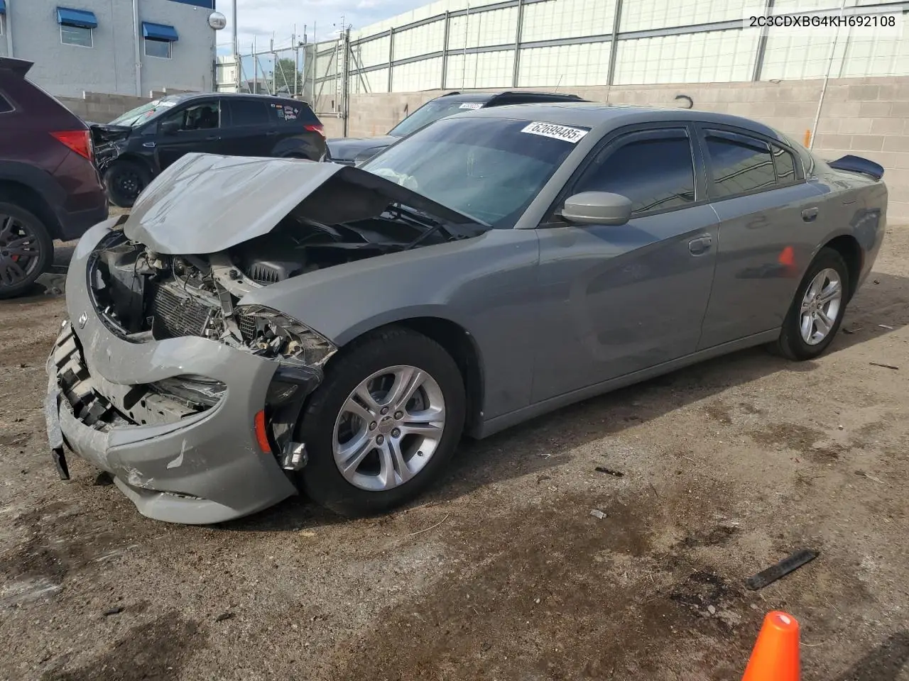 2019 Dodge Charger Sxt VIN: 2C3CDXBG4KH692108 Lot: 62699485