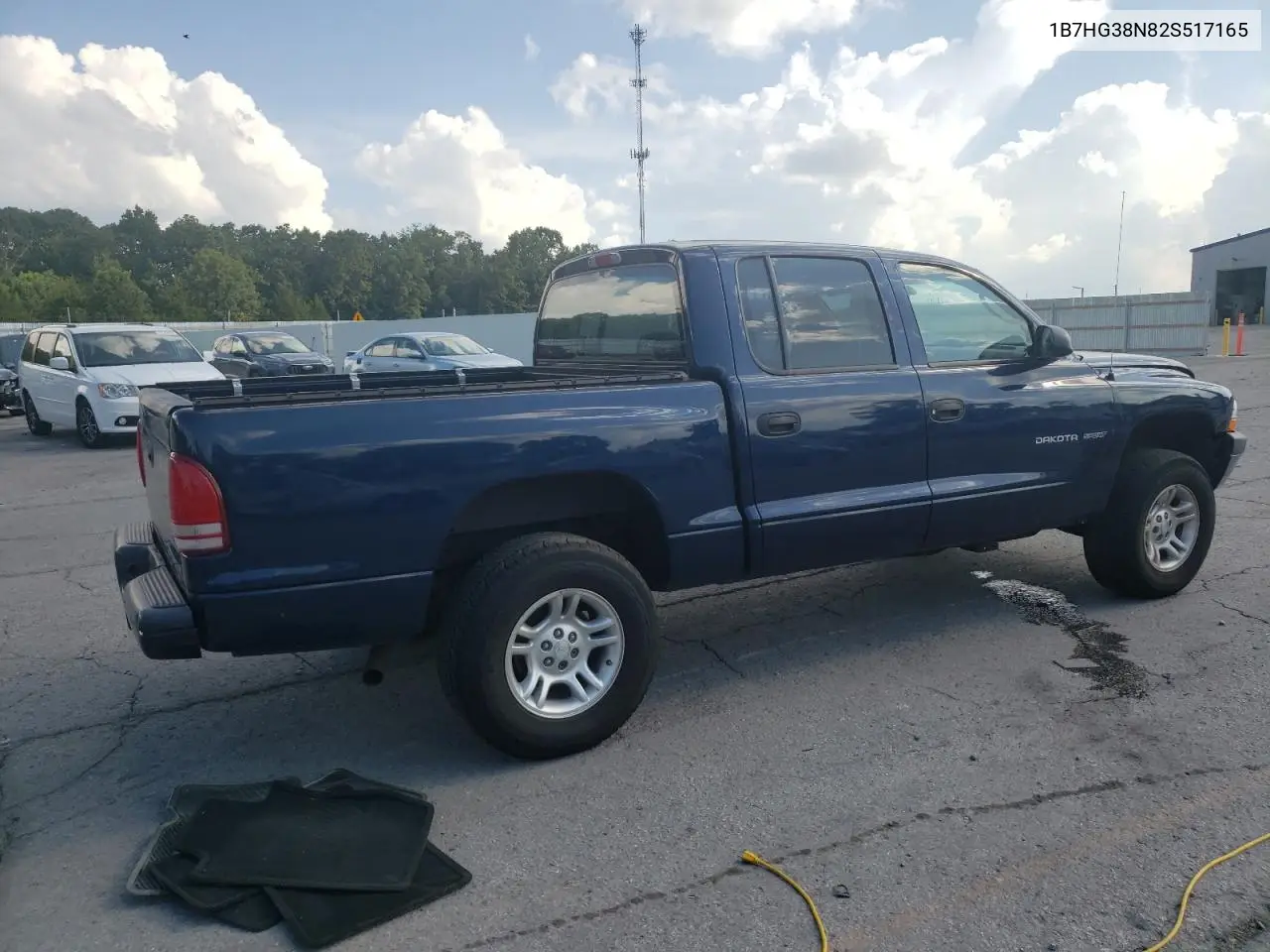 2002 Dodge Dakota Quad Sport VIN: 1B7HG38N82S517165 Lot: 61051735
