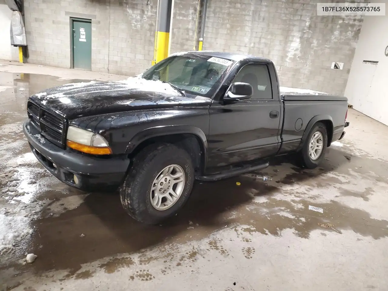 2002 Dodge Dakota Sport VIN: 1B7FL36X52S573765 Lot: 65226655