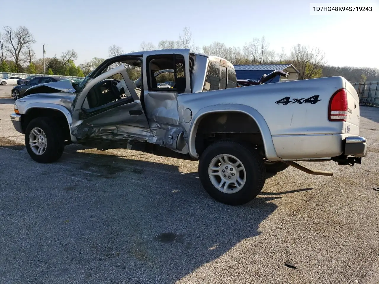 2004 Dodge Dakota Quad Slt VIN: 1D7HG48K94S719243 Lot: 52696075