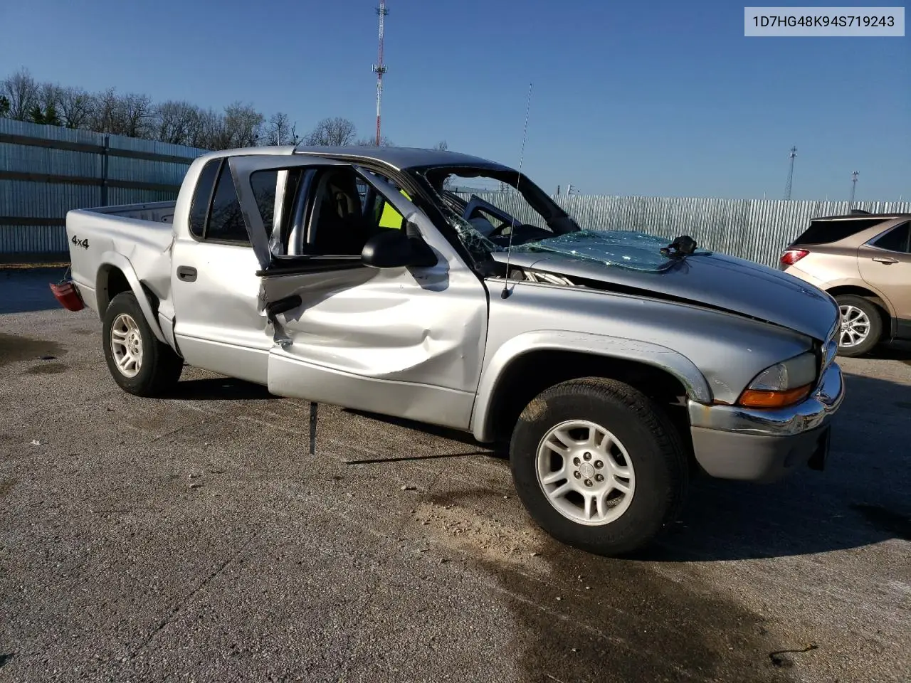 2004 Dodge Dakota Quad Slt VIN: 1D7HG48K94S719243 Lot: 52696075
