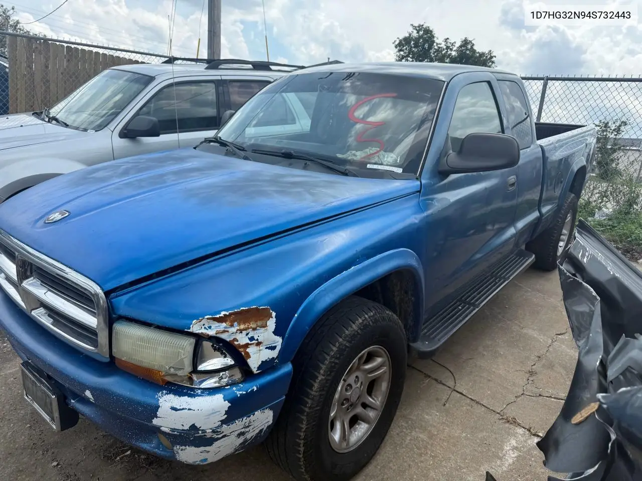 2004 Dodge Dakota Sport VIN: 1D7HG32N94S732443 Lot: 65265205
