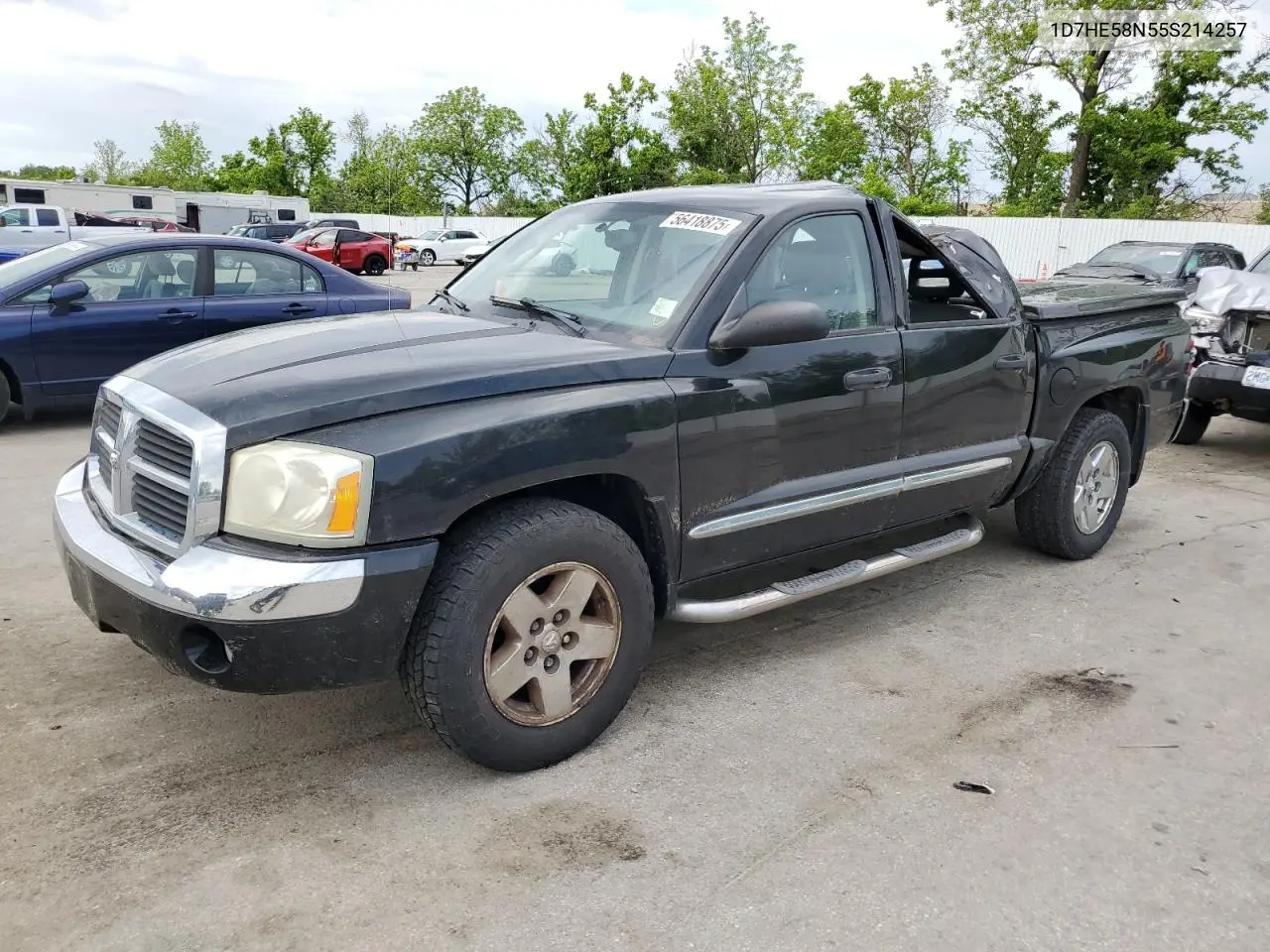 2005 Dodge Dakota Quad Laramie VIN: 1D7HE58N55S214257 Lot: 56418875